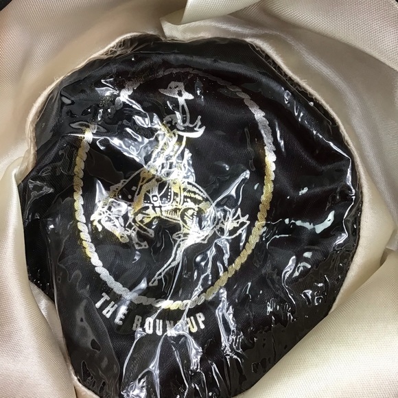 The Roundup Red Flat Brim Felt Fedora Hat - Picture 8 of 15